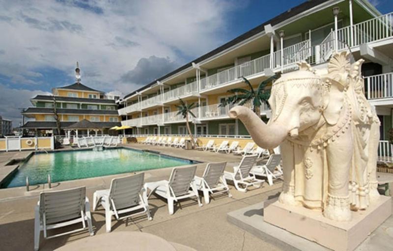 Singapore Motel - ワイルドウッド・クレスト エクステリア 写真